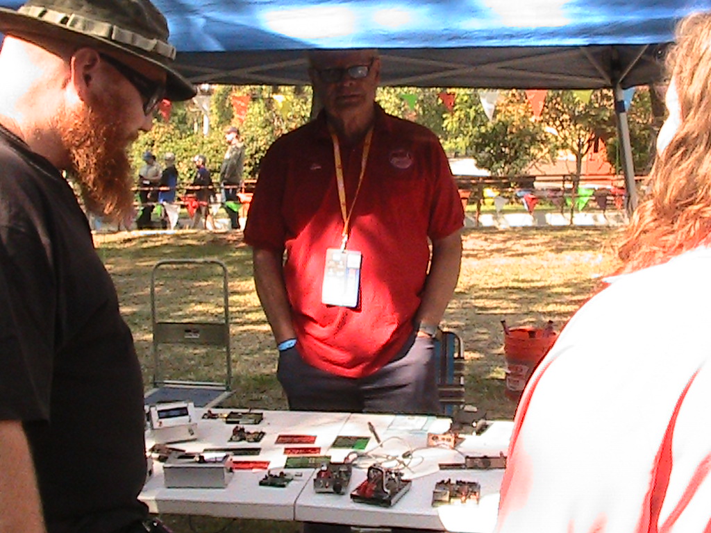 The DIY Magic of Amateur Radio - American Radio Relay League - exhibit detail 4
