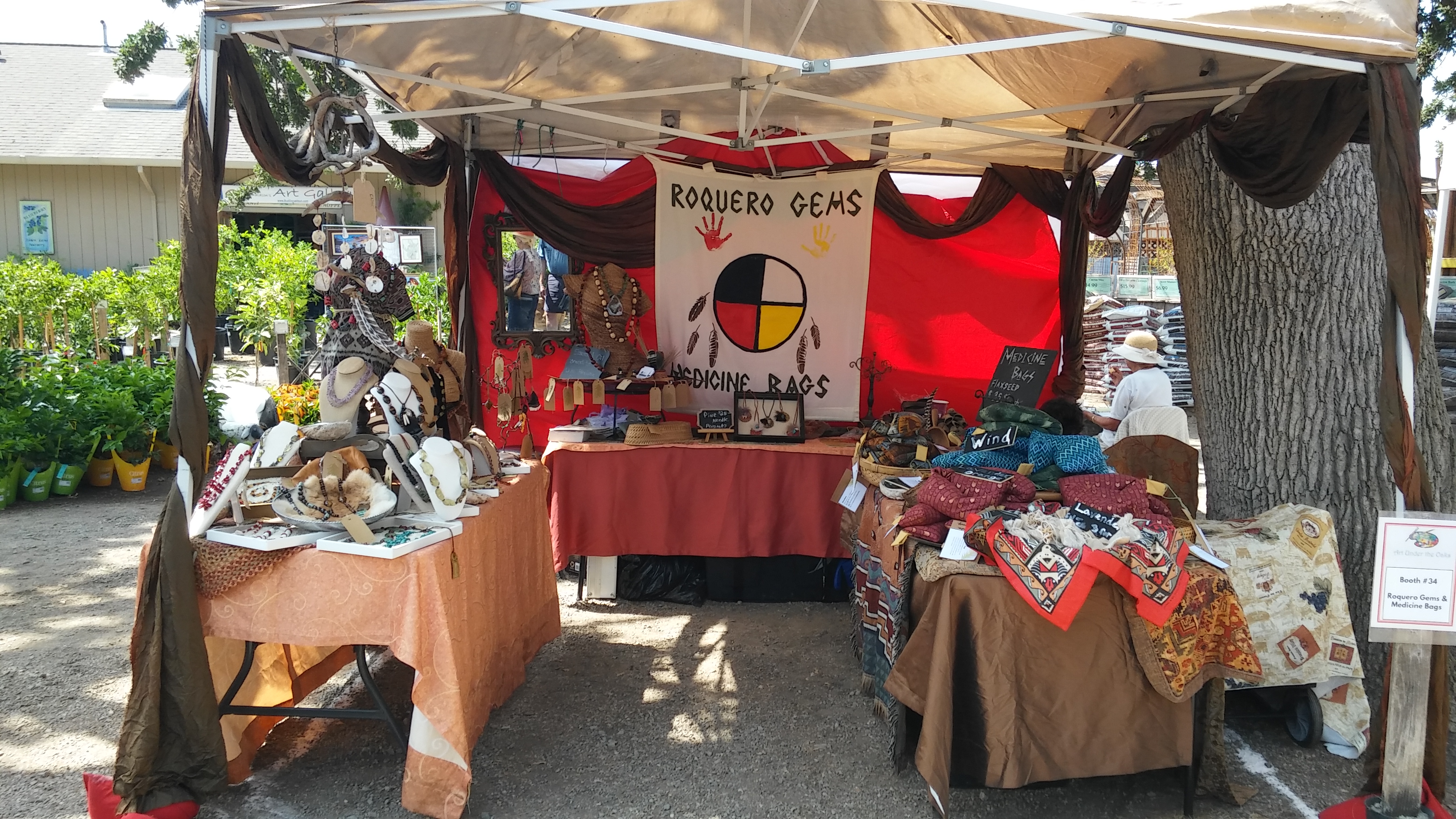 Roquero Gems & Medicine Bags project image
